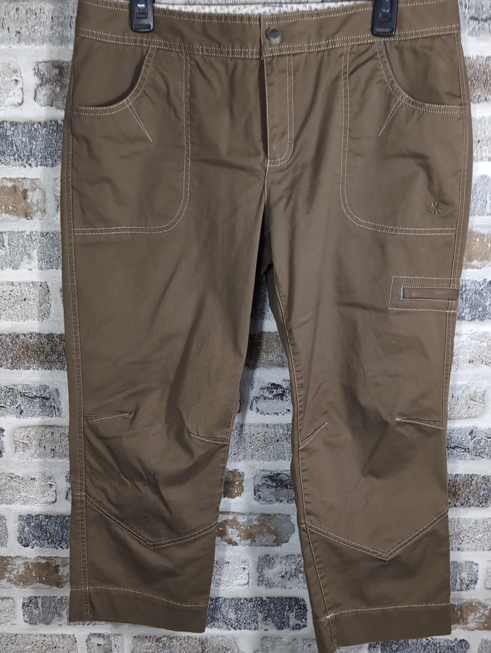 Athleta Brown Organic Cotton Capri Hiking Pants , sz.12.